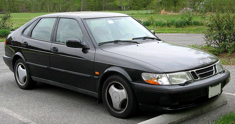 800px-1997-Saab-900-SE-Talladega.jpg