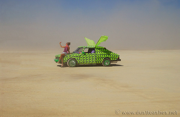 SAWB-art-car-in-desert.jpg