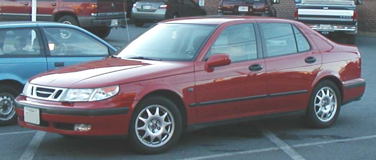 Saab_9-5_sedan.jpg